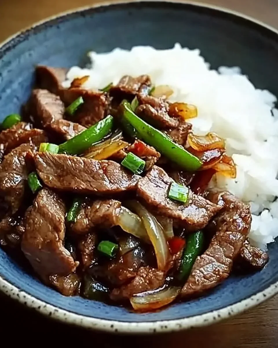 Chinesisches Rindfleisch mit Zwiebeln: Köstlich und einfach!