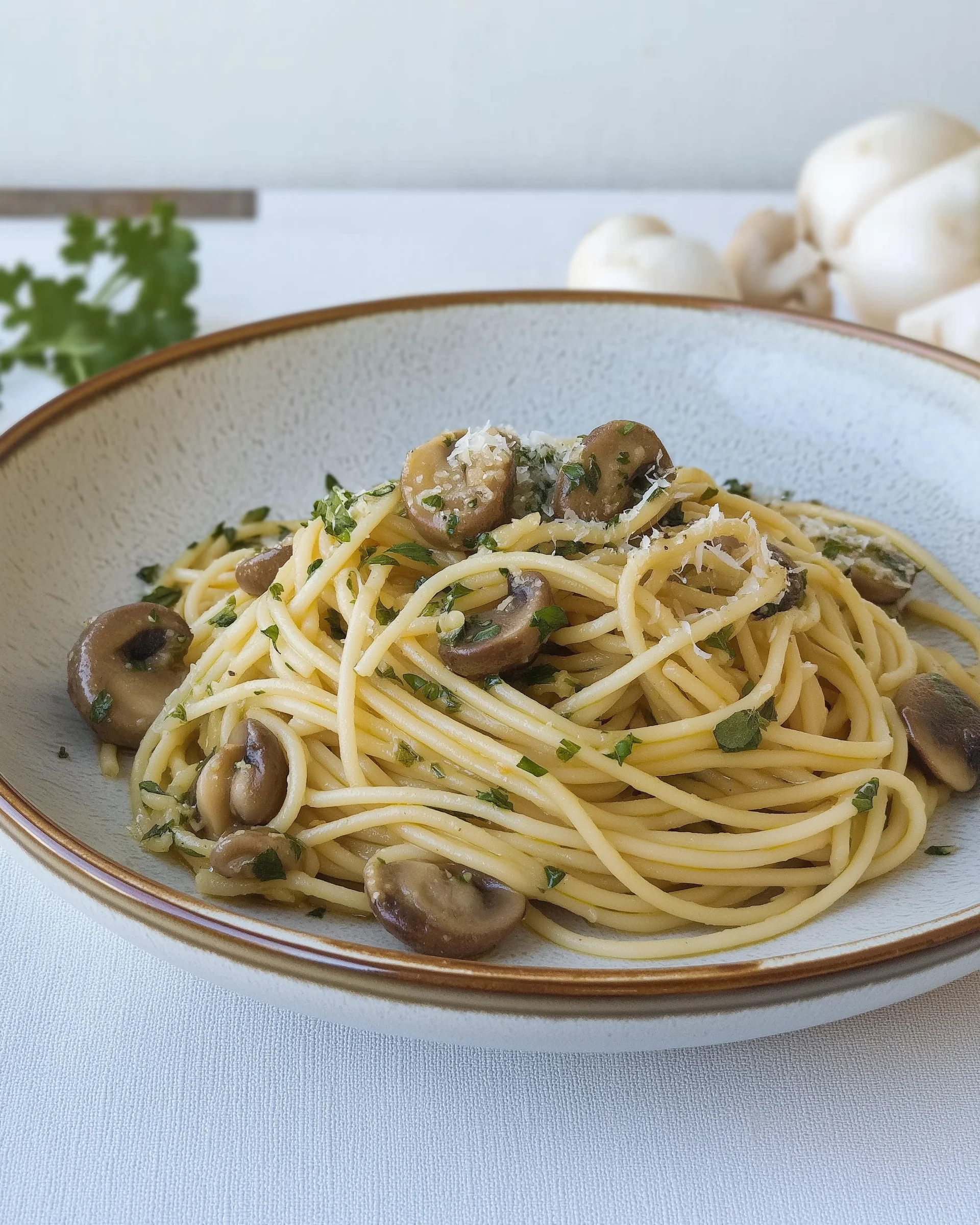 Spaghetti mit Pilzen: Schnell und einfach genießen!