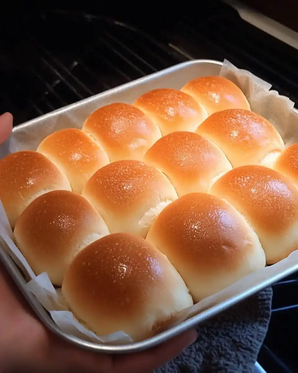 Weiche und buttrige Brötchen: So gelingen sie perfekt!
