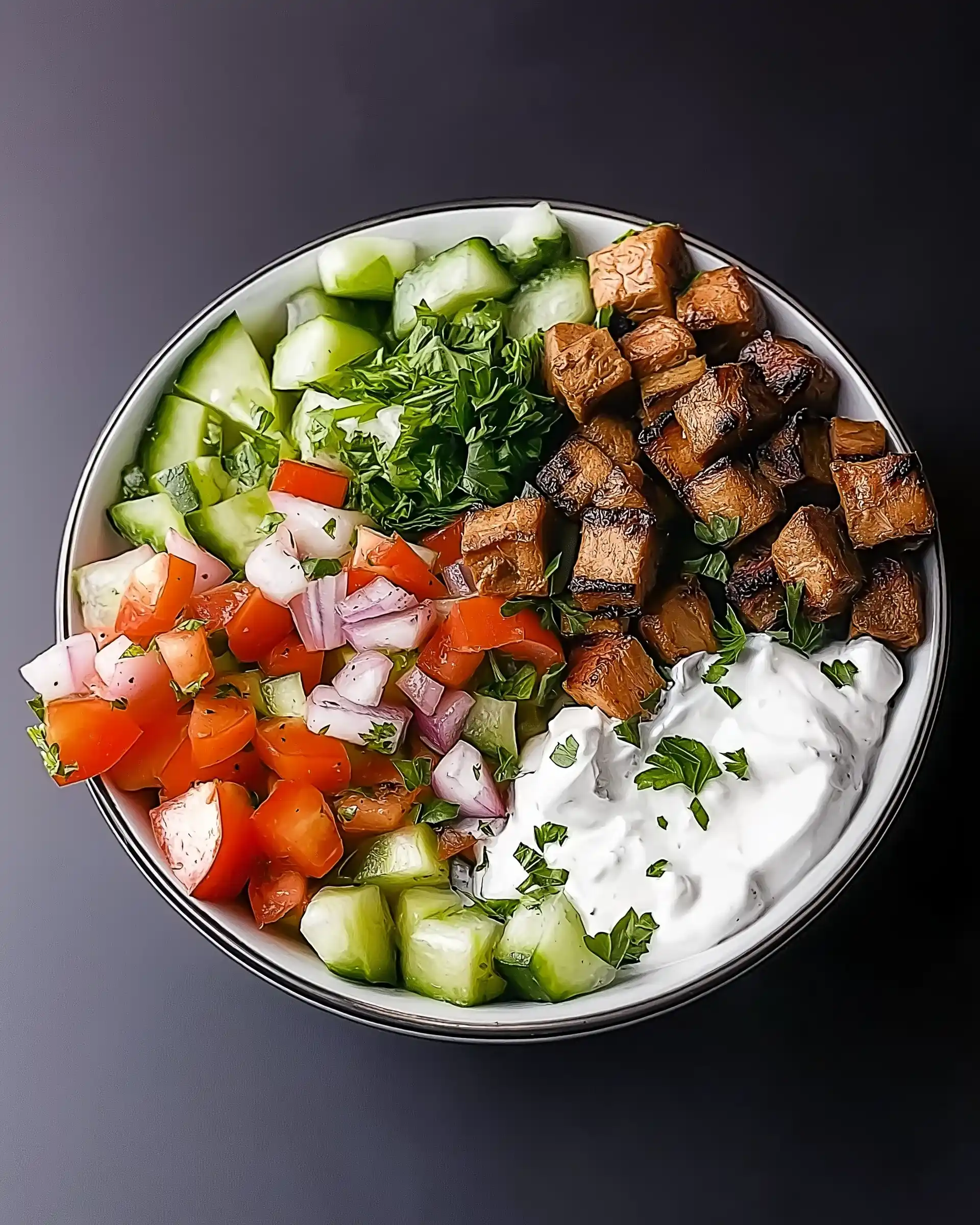 Kebab-Bowl mit hohem Eiweißgehalt: So gelingt's perfekt!