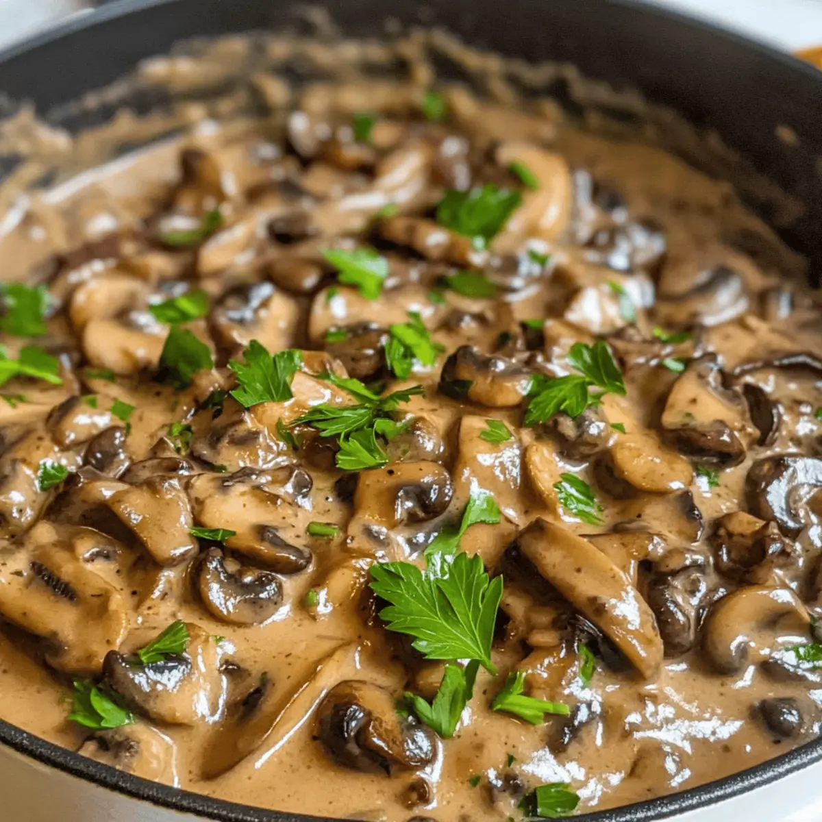 Ein-Topf-Veganer-Pilz-Stroganoff in 30 Minuten